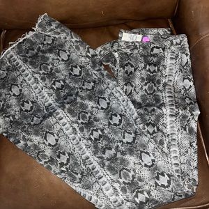 Extra wide flare jeans snake skin print